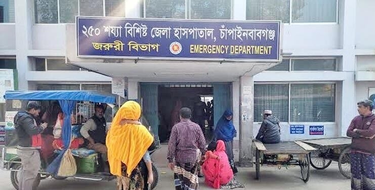 চাঁপাইনবাবঞ্জে মাদক বিক্রি ও সেবনে বাধা দেয়ায় ইমাম ও সহযোগিকে কুপিয়ে জখম,গণপিটুনিতে যুবক নিহত
